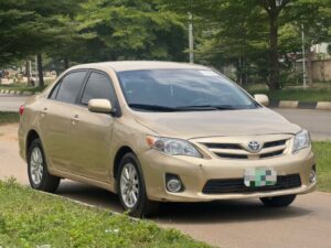 Distress sales 🔥Extremely clean ‼️ 🔥Toyota corolla 2012 model untempered engine and gear buy nd drive nothing to fixed going for 7.350