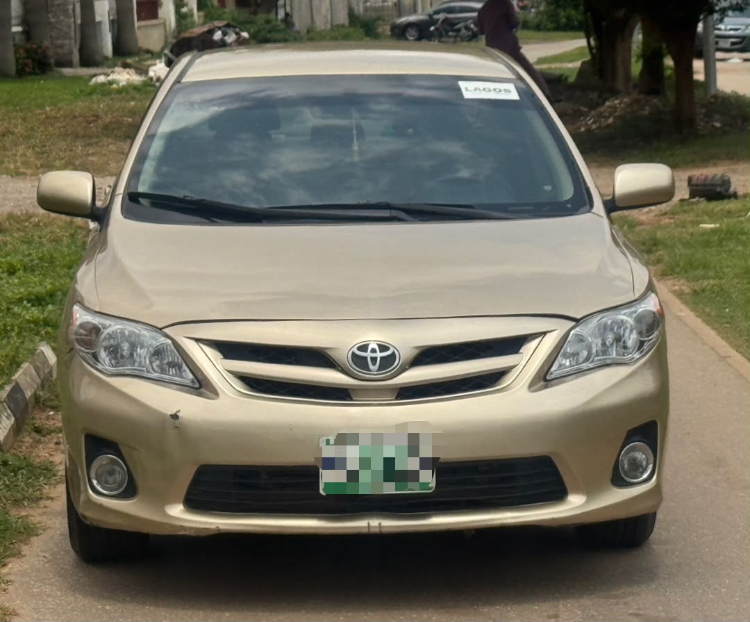 
								Distress sales 🔥Extremely clean ‼️ 🔥Toyota corolla 2012 model untempered engine and gear buy nd drive nothing to fixed going for 7.350 full									