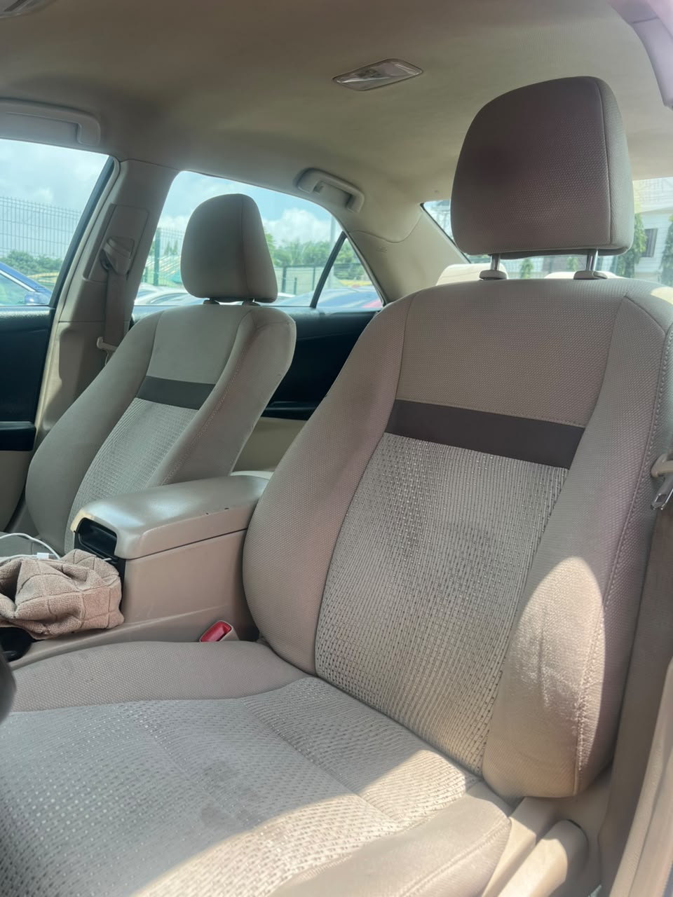 
								NEATLY USED 2013 CAMRY SE IN A PRISTINE CONDITION. BUY AND DRIVE 📍ABUJA 💰9M full									