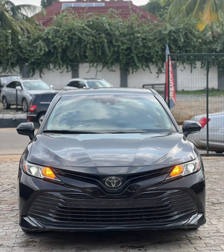 DIRECT BELGIUM 2020 CAMRY LE  BUY AND DRIVE 📍ABUJA 💰20M