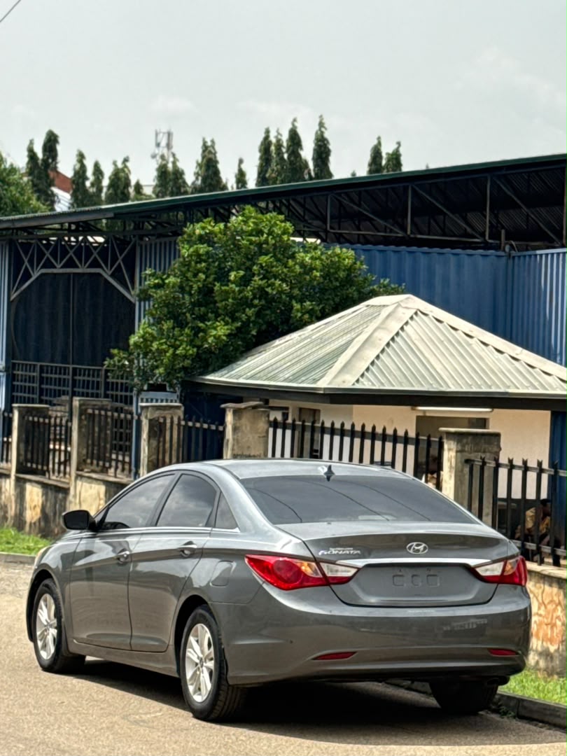 
								Distress Sell foreign used Hyundai Sonata 2014 for just 10.9m Abuja full									