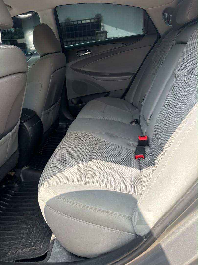 
								Distress Sell foreign used Hyundai Sonata 2014 for just 10.9m Abuja full									