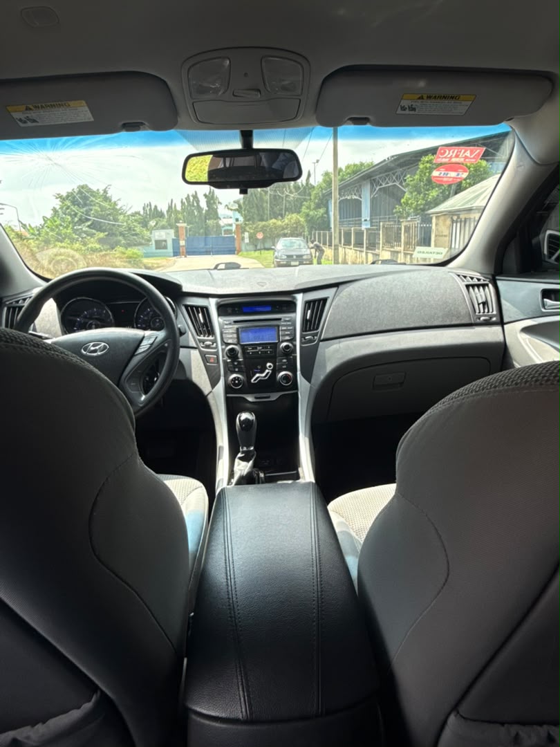 
								Distress Sell foreign used Hyundai Sonata 2014 for just 10.9m Abuja full									