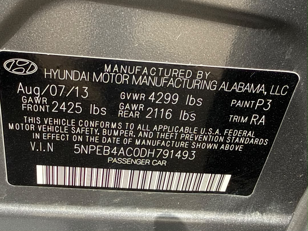 
								Distress Sell foreign used Hyundai Sonata 2014 for just 10.9m Abuja full									
