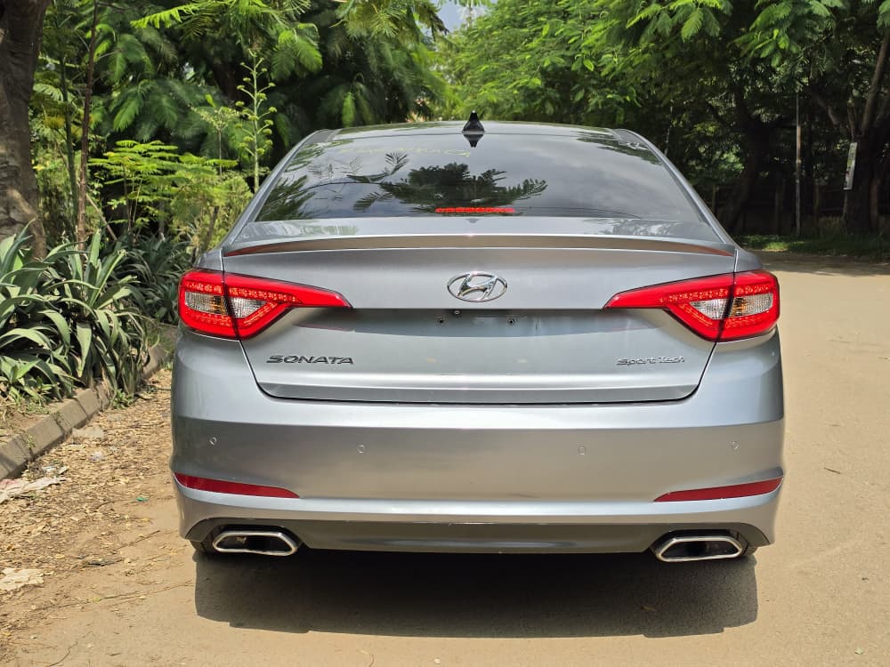 
								HIGEHSTGRADE DEAL: Extremely clean First body foreign used 2016 Hyundai sonata Sports Keyless Double Pano Accidents free with Aug 2026 Duty going for just 16m 200k sambo full									