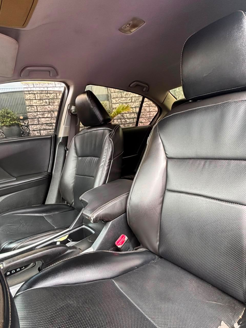 
								Giveaway Deal‼️‼️‼️ Carefully Used 2014 Honda Accord with Android Screen going for just 7.2m last with  only 200k sambo Gwarimpa Abuja📍 ZERO CHAIN DEAL full									