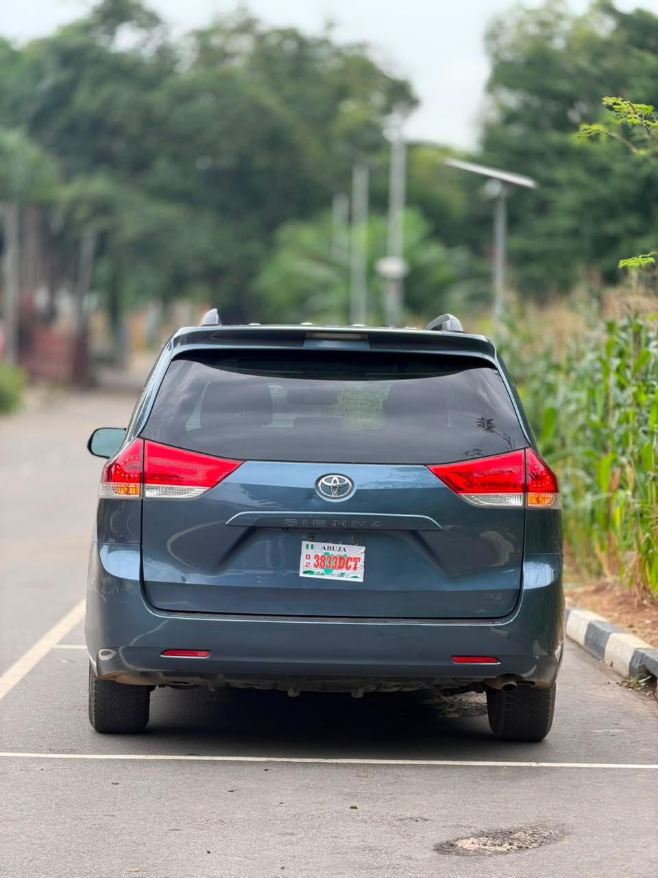 
								EXTREMELY CLEAN FOREIGN USED 2014 TOYOTA SIENNA XLE 🇺🇸  POWER DOORS ACTIVE ✅  2026 JUNE DUTY   PRICE: 15.5M   ABUJA DEAL📍  NATIONWIDE DELIVERY full									