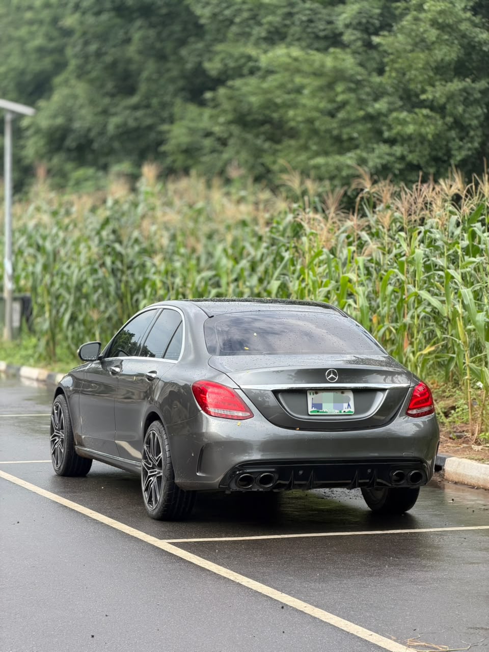 
								EXTREMELY CLEAN USED 2016 MERCEDES BENZ C300 🇳🇬  KEYLESS ENTRY AND IGNITION, PANORAMIC ROOF ETC.  ORIGINAL DUTY 📃  PRICE: 17.8M   ABUJA DEAL📍  NATIONWIDE DELIVERY full									