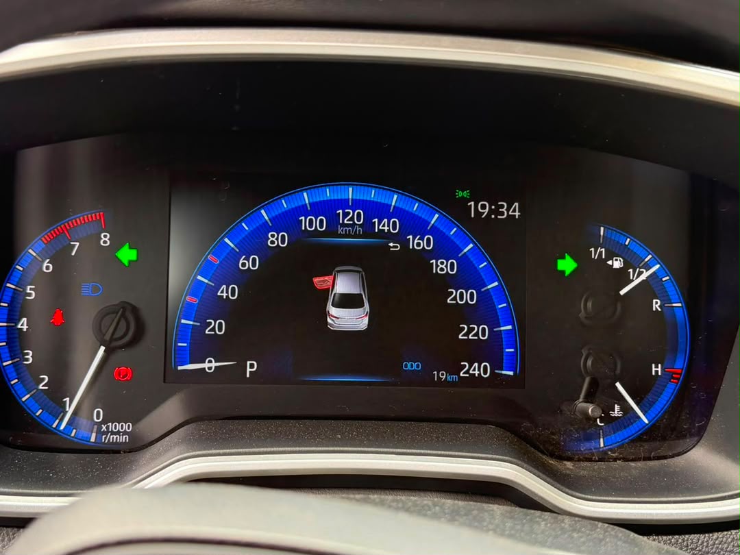 
								BRAND NEW 2025 TOYOTA COROLLA   PRICE: 36.5M 💰  ABUJA DEAL📍  NATIONWIDE DELIVERY BRAND NEW 2025 TOYOTA COROLLA   PRICE: 36.5M 💰  ABUJA DEAL📍  NATIONWIDE DELIVERY full									