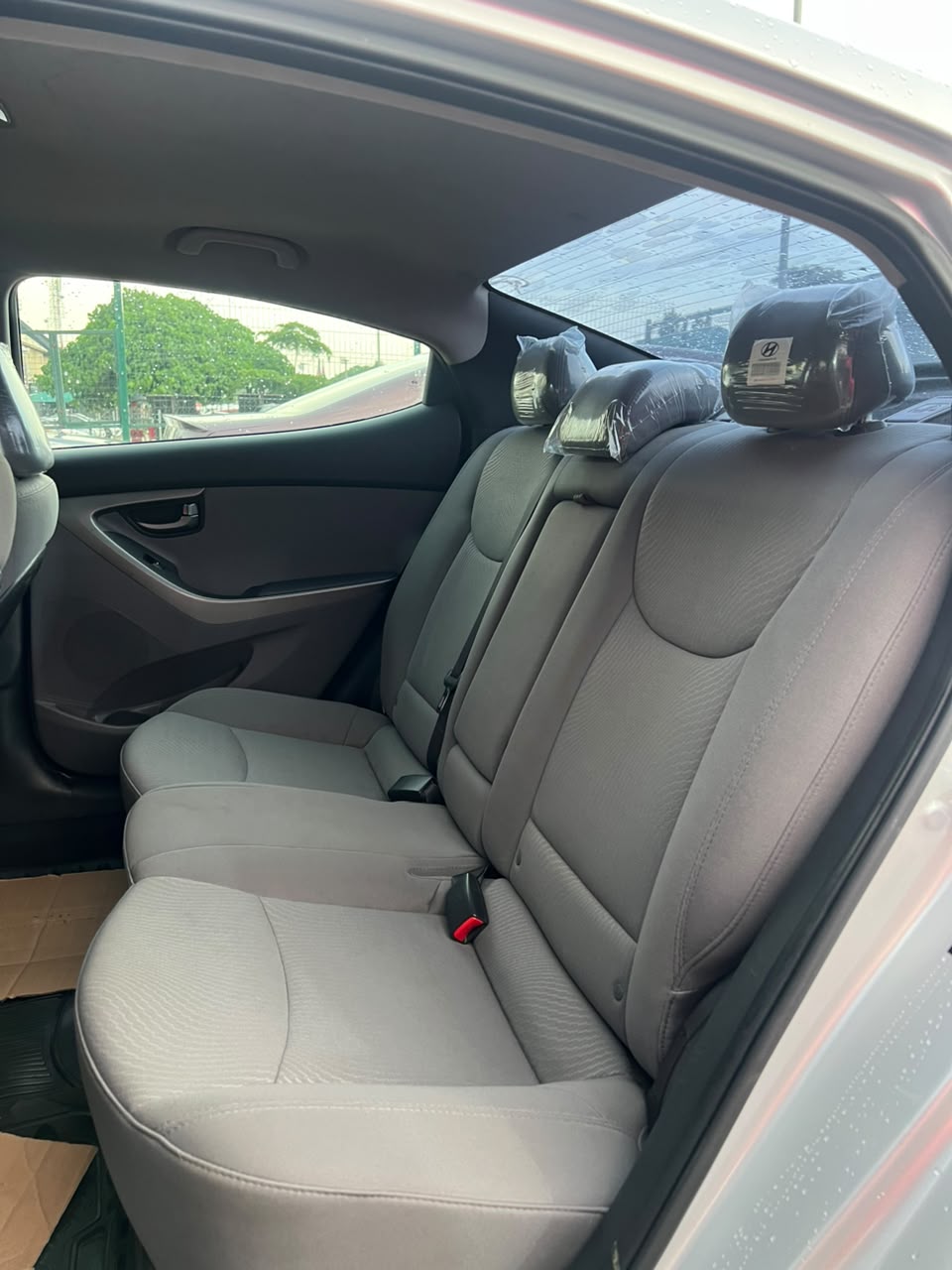 
								DIRECT BELGIUM 2014 HYUNDAI ELANTRA. BUY AND DRIVE 📍ABUJA 💰12M full									