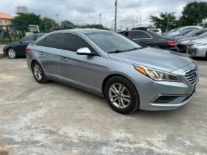 On Distress  Extremely clean used Hyundai sonata 2016 for 9.8m Abuja