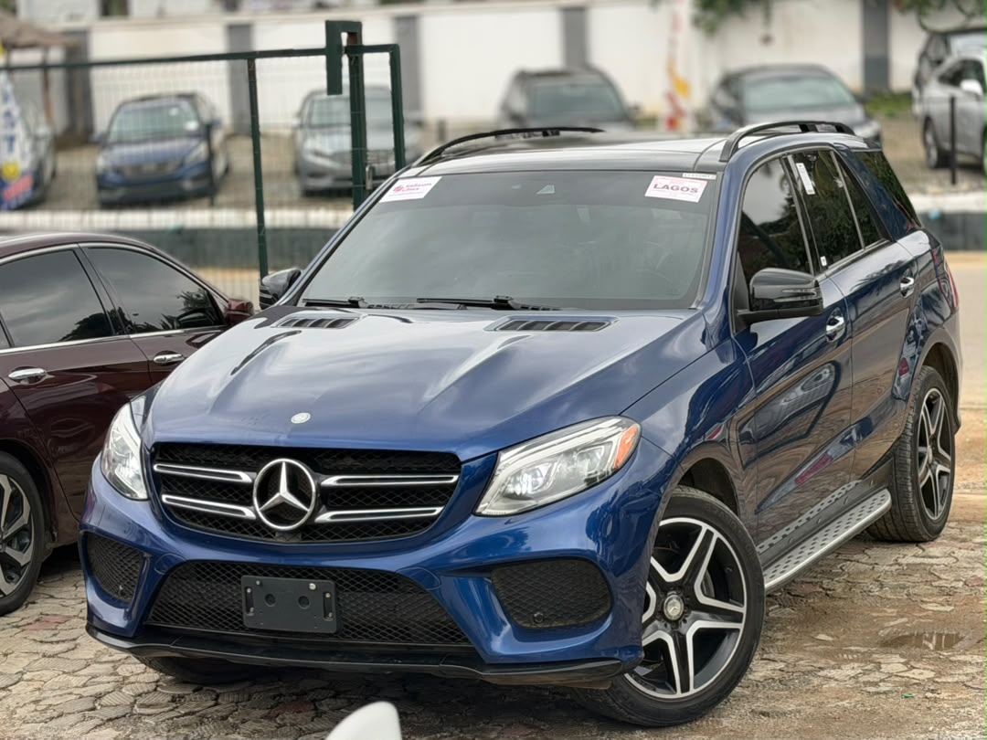 
								FEW MONTHS USED BELGIUM GRADE 2017 MERCEDES GLE350  PRICE: 31M full									