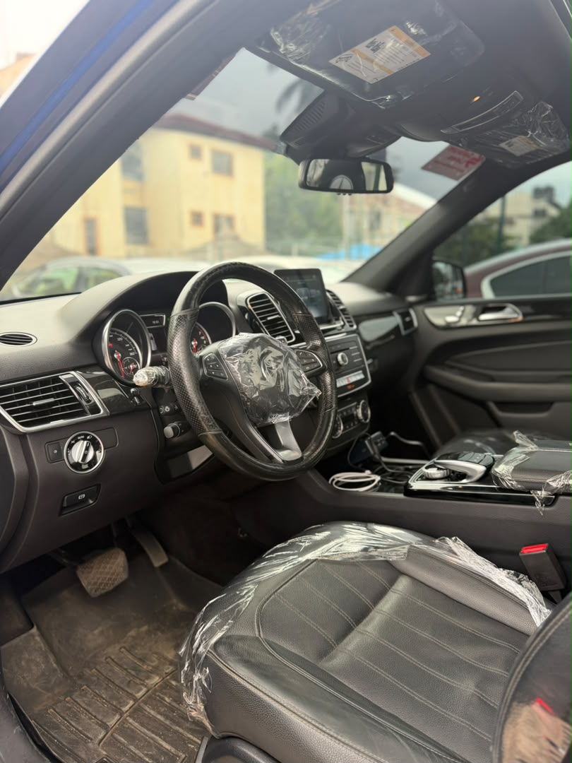 
								FEW MONTHS USED BELGIUM GRADE 2017 MERCEDES GLE350  PRICE: 31M full									