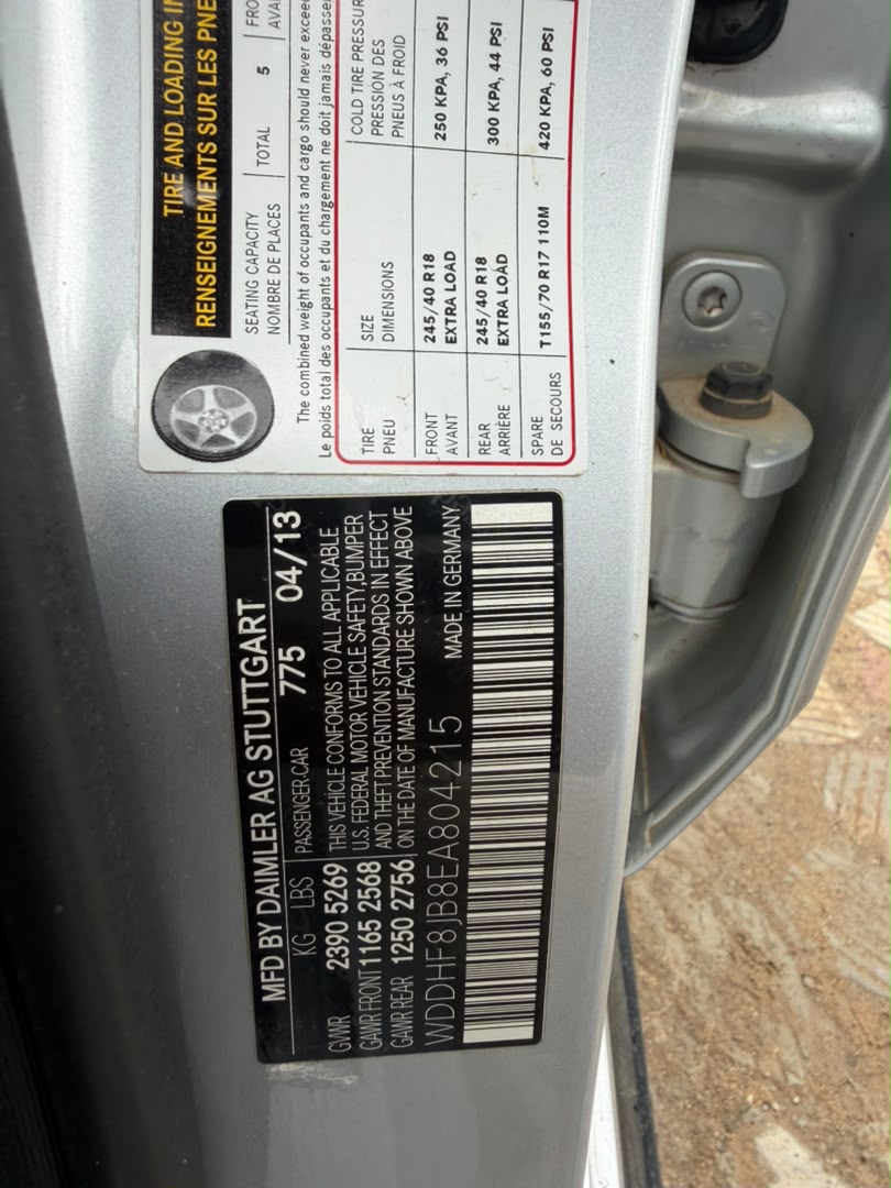
								FEW MONTHS USED 2013 MERCEDES E350 IN PRISTINE CONDITION  PRICE: 17M full									