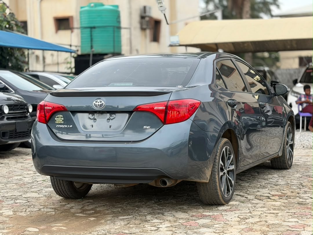 
								CLEAN FOREIGN USED 2018 TOYOTA COROLLA SPORT  PRICE: 18M full									