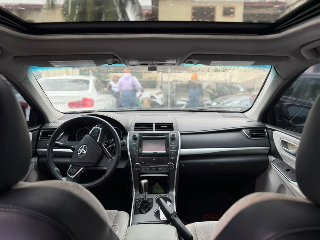 
								NIGERIAN USED TOYOTA CAMRY 2015.   everything working perfectly.   BUY AND DRIVE.   💰 12 M  📍Abuja  🚨 Hurry before SOLD! full									