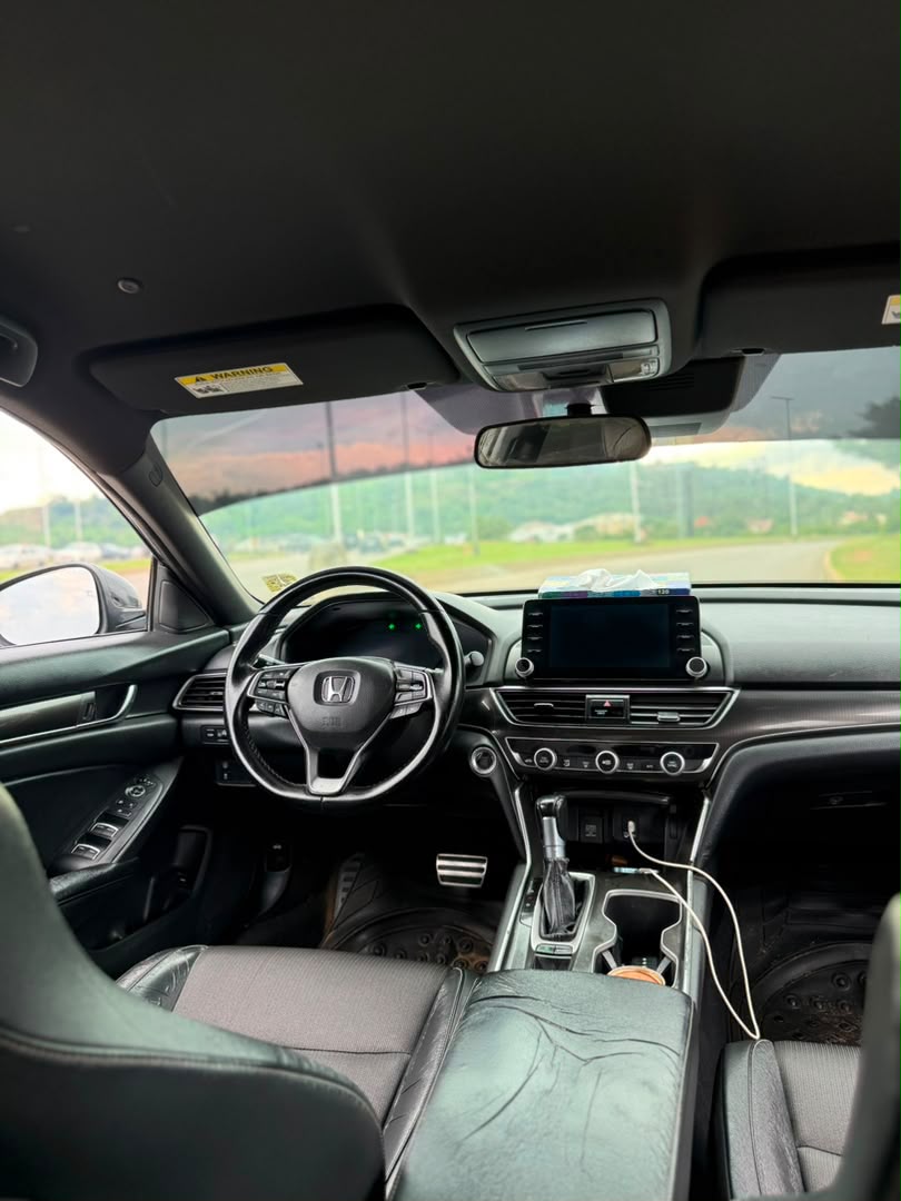 
								DEAL‼️ NEATLY USED 2019 MODEL HONDA ACCORD SPORT ORIGINAL DUTY UNTAMPERED ENGINE AND GEAR 💰N16,800,000 ABUJA full									