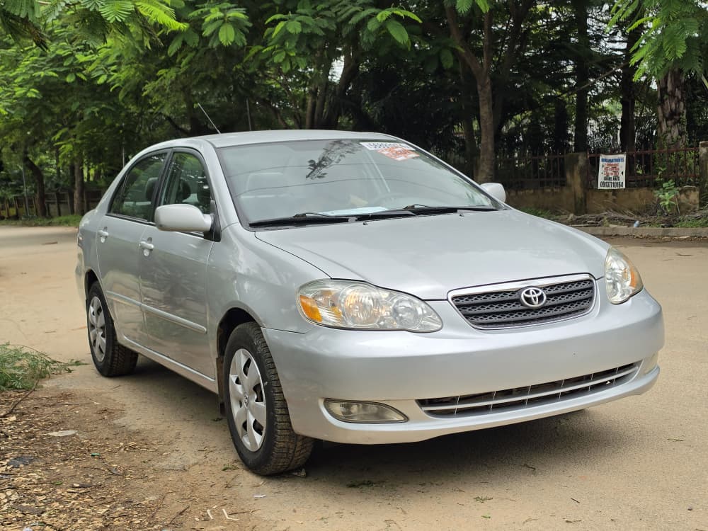 
								Extremely clean First body accident free foreign used 2006 Toyota corolla LE with july 2026 duty, nothing to fix going for just 8.8 only. Car na highest grade full									