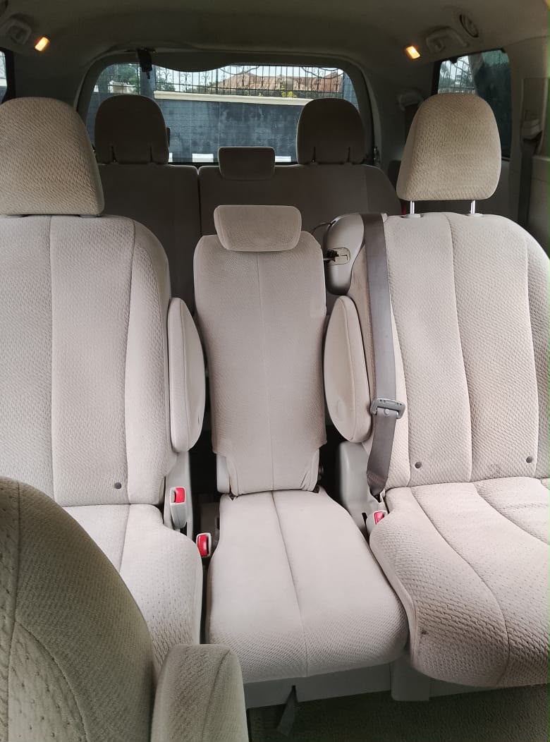
								Distress few months used 2012 sienna  @11.5m Everything is working Location Abuja. a full									