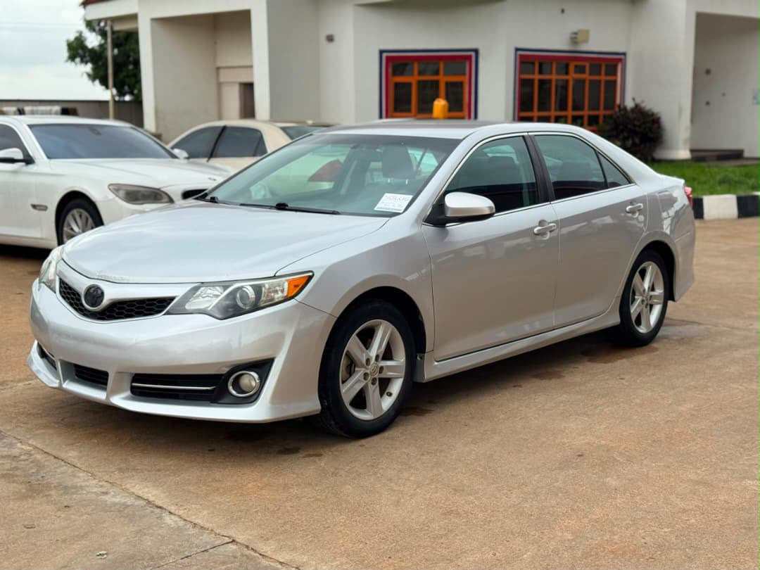 
								My usual weekend distress is here: Extremely clean First body foreign used 2014 on belt Toyota camry SE with Aug 2026 Duty. Untampared engine & gear going for just 12m net pls add ur sambo. No room for pressing 12.5m full									