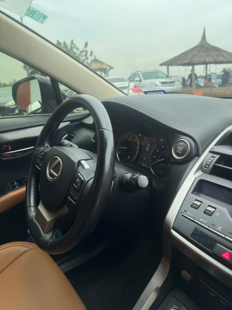 
								BELGIUM GRADE 🇧🇪 2020 LEXUS NX300 WITH SOME VERY EXPLICIT FEATURES AND OPTIONS  CAR IS LESS THAN A YEAR DRIVEN WITH GENUINE AND PROPER DOCUMENTATIONS📑 Price: #45,500,000 Million Only full									