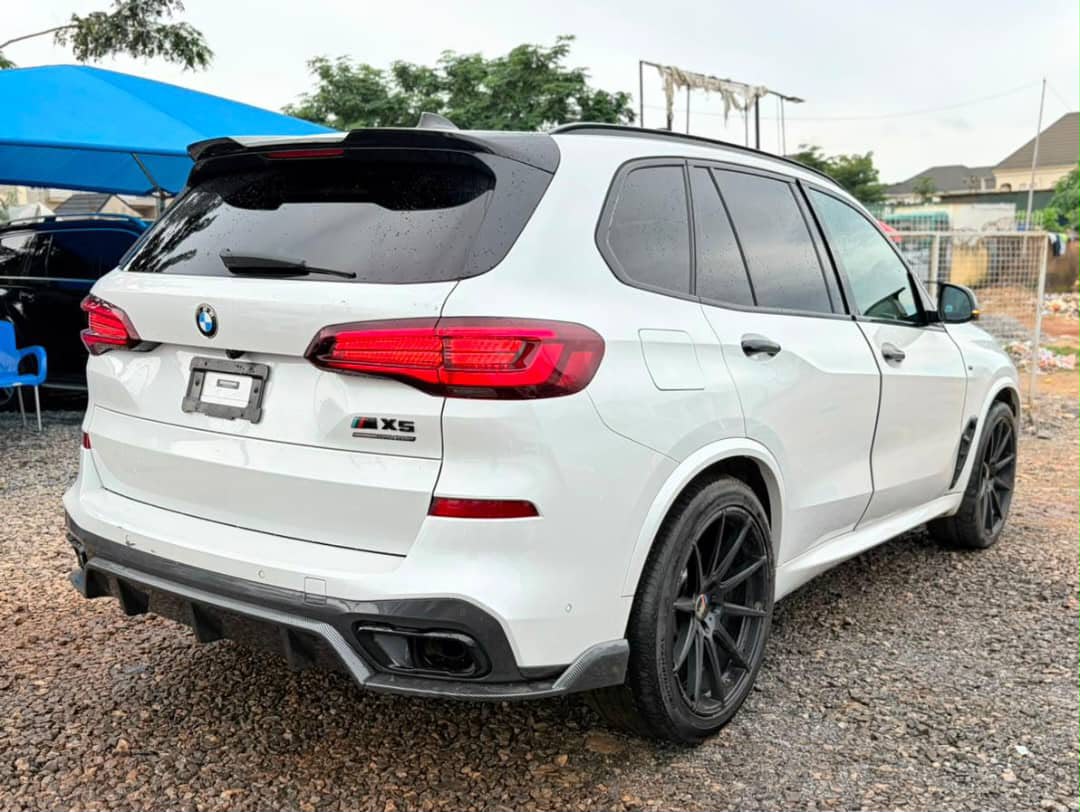 
								New Arrival ‼️   ✨ Extremely Clean foreign Used 2021 BMW X5 Drive Series  Keyless Entry 💢 Panoramic view  E.t.c  Price 85m Location 📍 Abuja deal 🤝  Hurry up before you hear sold full									