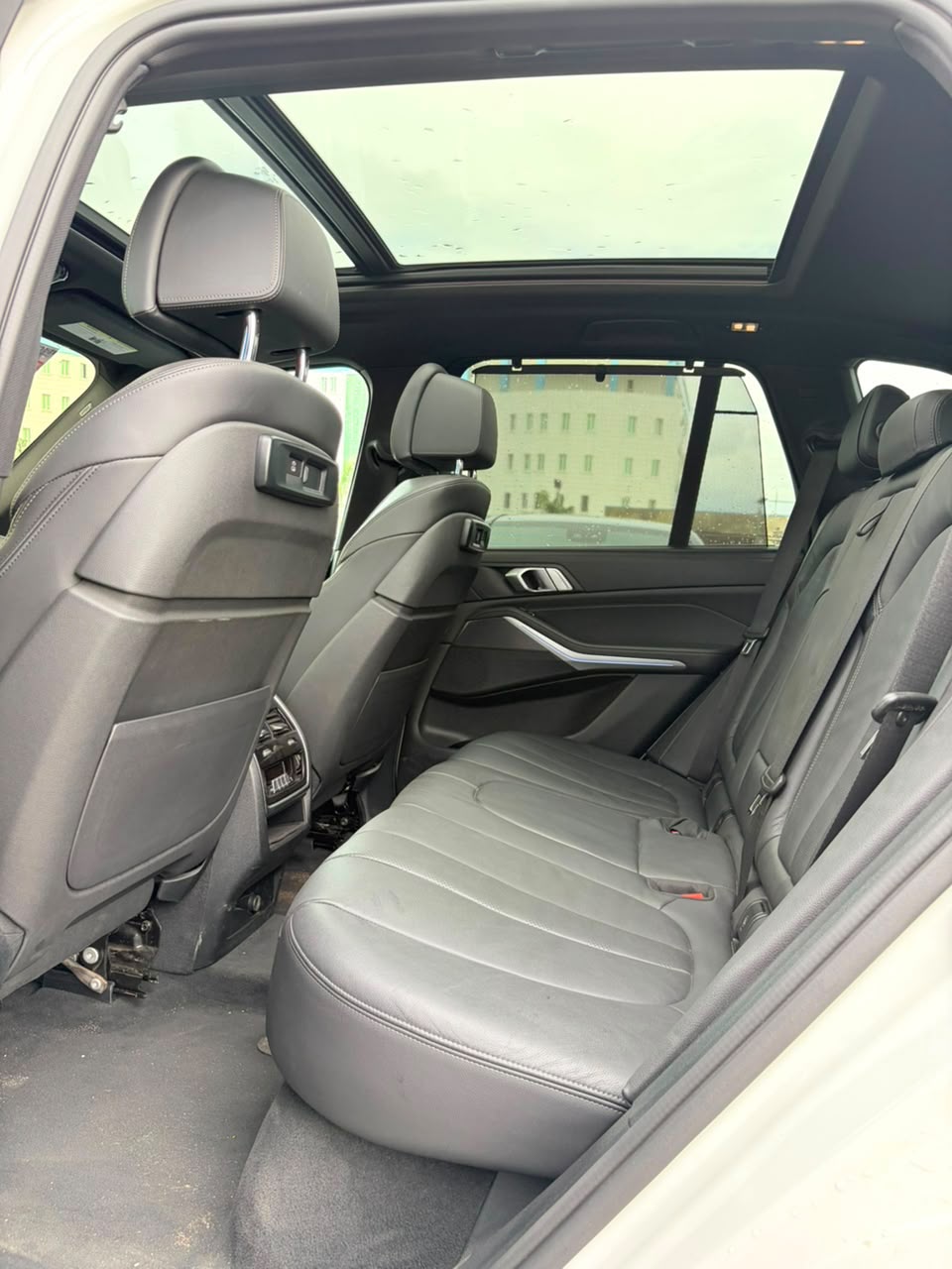 
								New Arrival ‼️   ✨ Extremely Clean foreign Used 2021 BMW X5 Drive Series  Keyless Entry 💢 Panoramic view  E.t.c  Price 85m Location 📍 Abuja deal 🤝  Hurry up before you hear sold full									