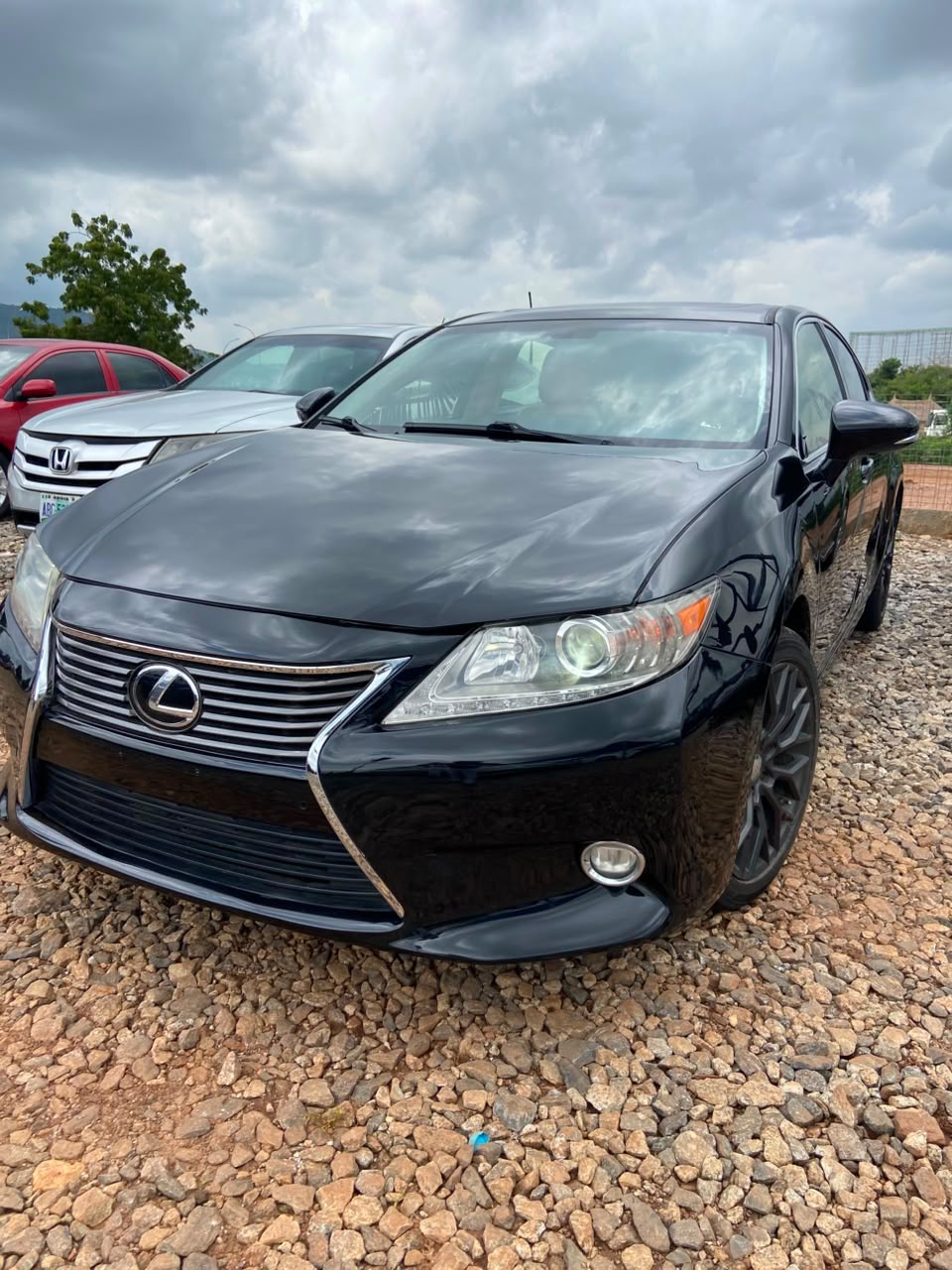 
								Direct Belgium 2015 ES350 Accident free Excellent condition 2026 duty  16.8m Abuja full									