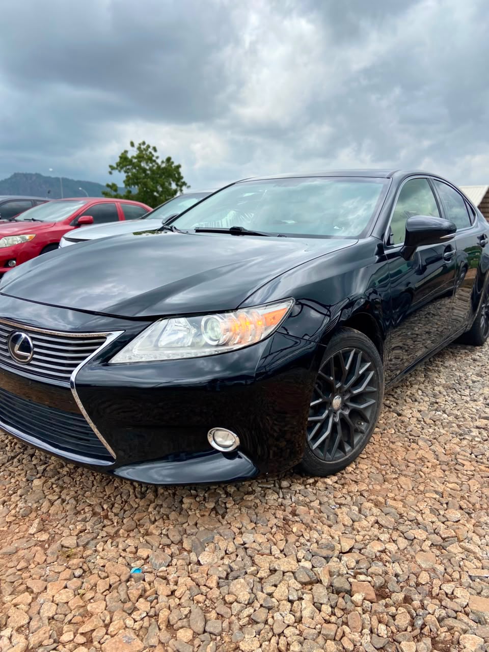 
								Direct Belgium 2015 ES350 Accident free Excellent condition 2026 duty  16.8m Abuja full									