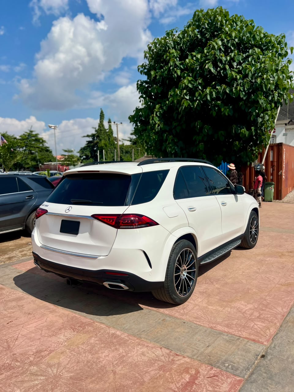 
								Foreign Used Mercedes Benz GLE350 2022 in perfect condition Buy and Drive   70 Million full									