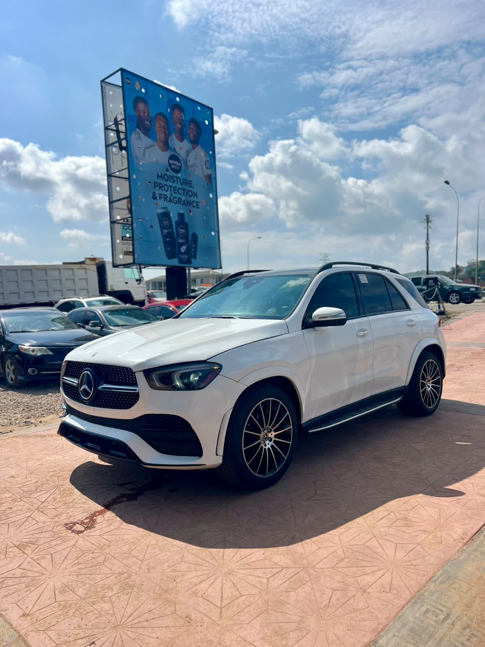 
								Foreign Used Mercedes Benz GLE350 2022 in perfect condition Buy and Drive   70 Million full									