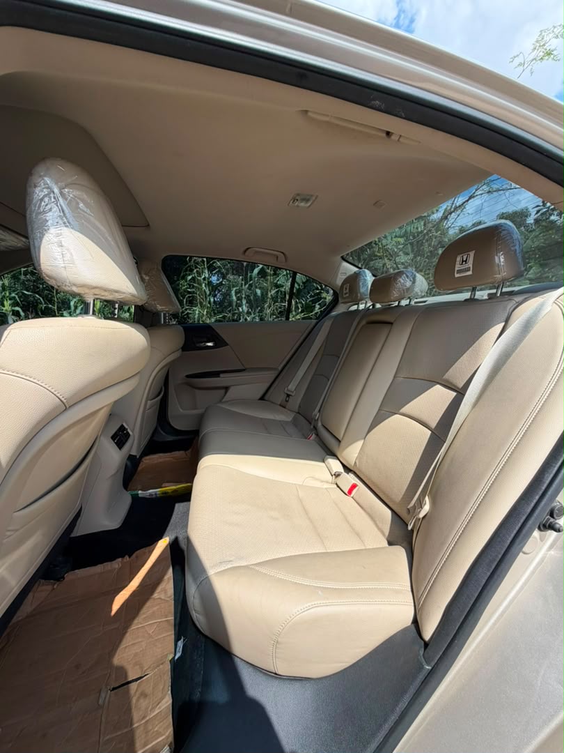 
								GOOD DEAL JUST IN 2014 HONDA ACCORD EXL V4 WITH DUTY 13.9M ABUJA DEAL full									