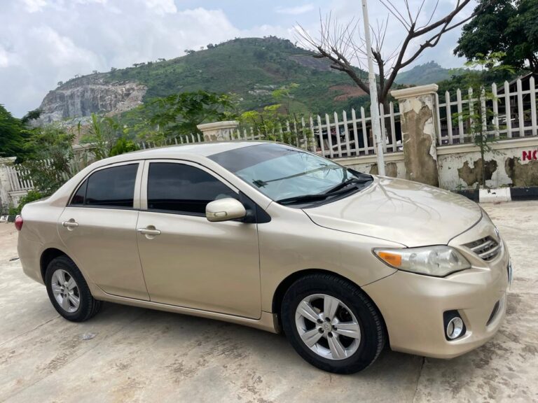 Few months used 2013 Toyota Corolla with untempered engine and gear with 4 brand new Tires ac chilling going for 9m   Abuja