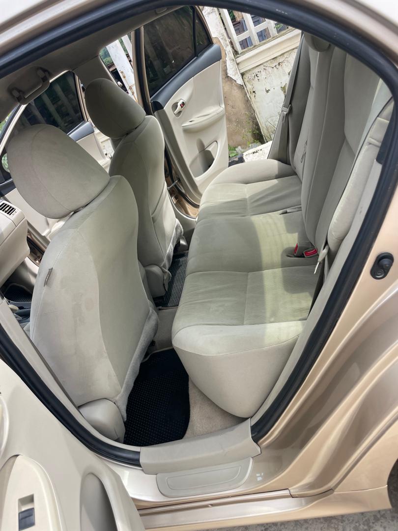 
								Few months used 2013 Toyota Corolla with untempered engine and gear with 4 brand new Tires ac chilling going for 9m   Abuja full									
