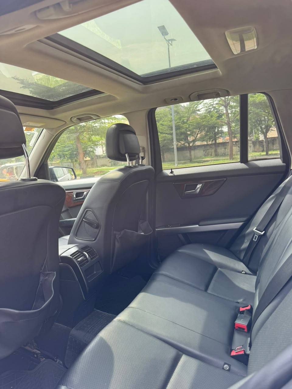 
								August Distress sales 🌧️ 🌧️ 🔥‼️Belgium Standard 2010 M-Benz GLk 350 Untempered everything first body with original  duty going for 7.7 Hurry up before u hear sold full									
