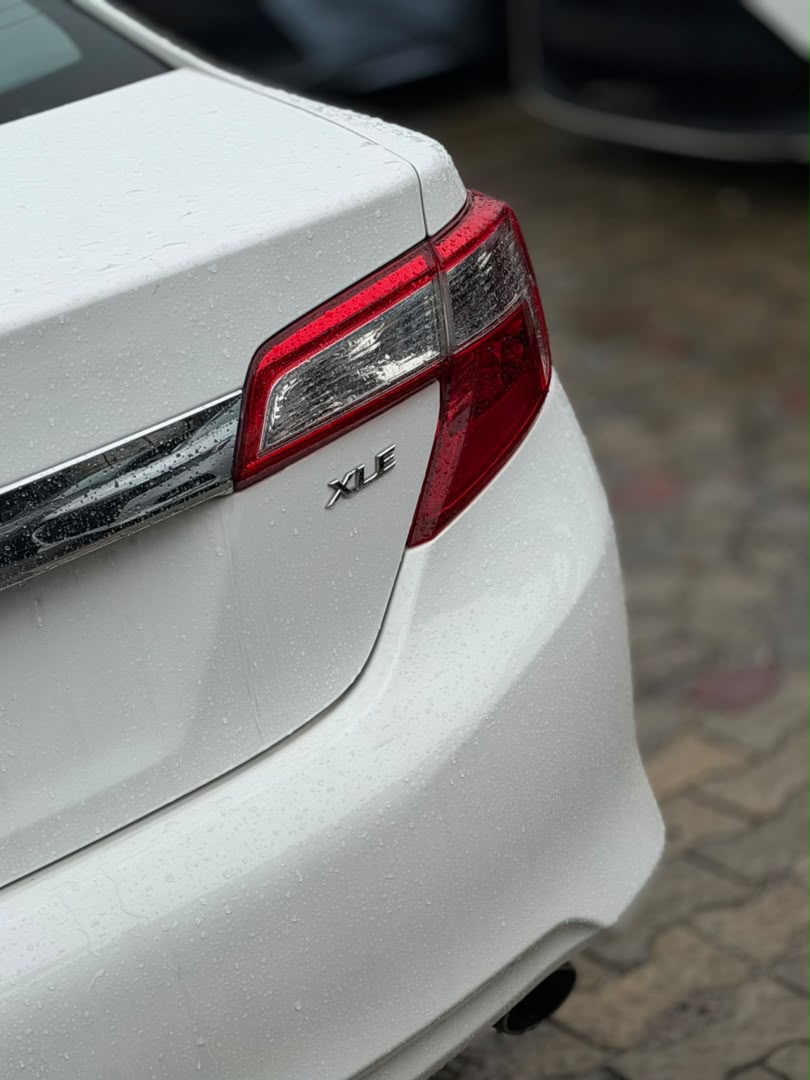 
								HIGHEST GRADE FOREIGN USED 2012 CAMRY XLE  PRICE: 15.5M full									