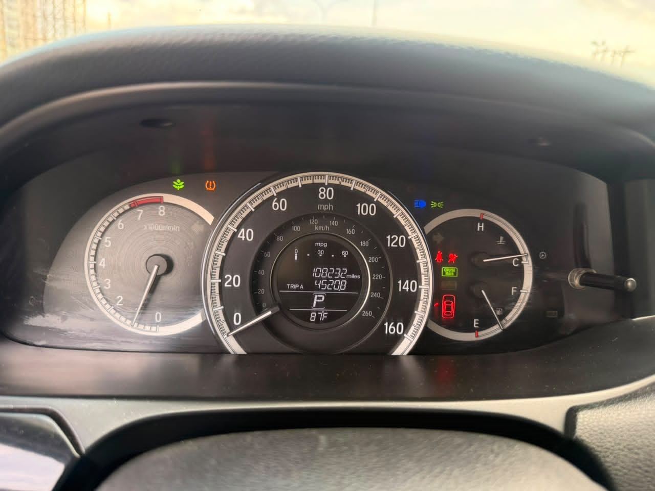 
								NEATLY USED 2016 HONDA ACCORD PROPERLY DOCUMENTED GOING FOR 9.3M ABUJA DEAL full									