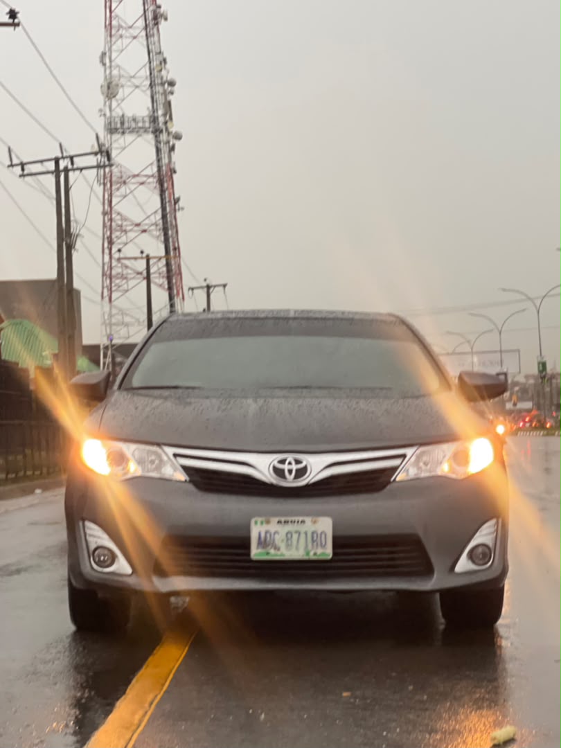 
								CLEAN NEATLY USED 2013 UNREGISTERED TOYOTA CAMRY XLE ONE YEAR USED NOW AVAILABLE PRICE 9.7M ABUJA! full									