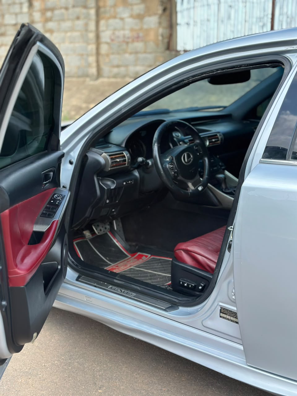 
								Distress Deal‼️ Money needed now 2016 Lexus IS250 Fsport  All working perfectly  13.5m full									