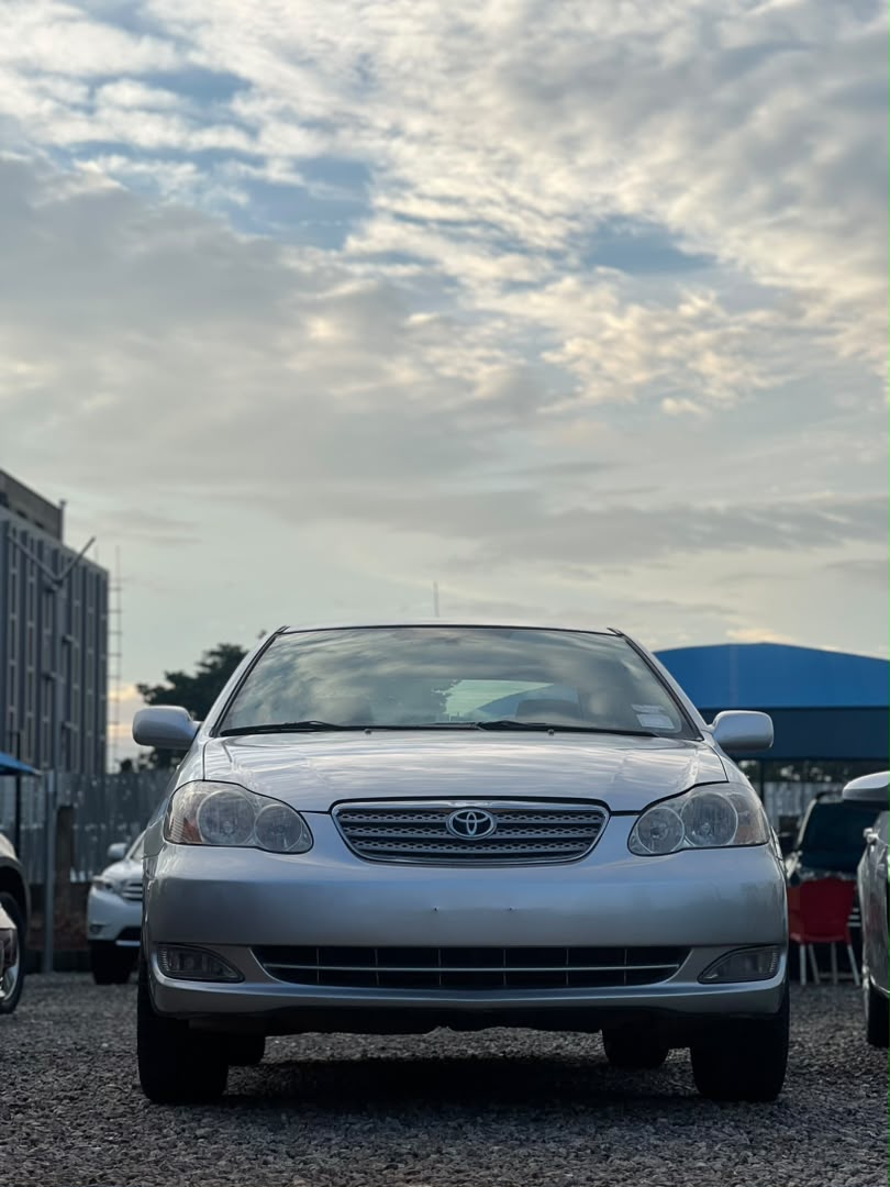 
								Extremely clean 2006 foreign used Toyota Corolla LE  just arrive with custom duty price 8m Location Abuja full									