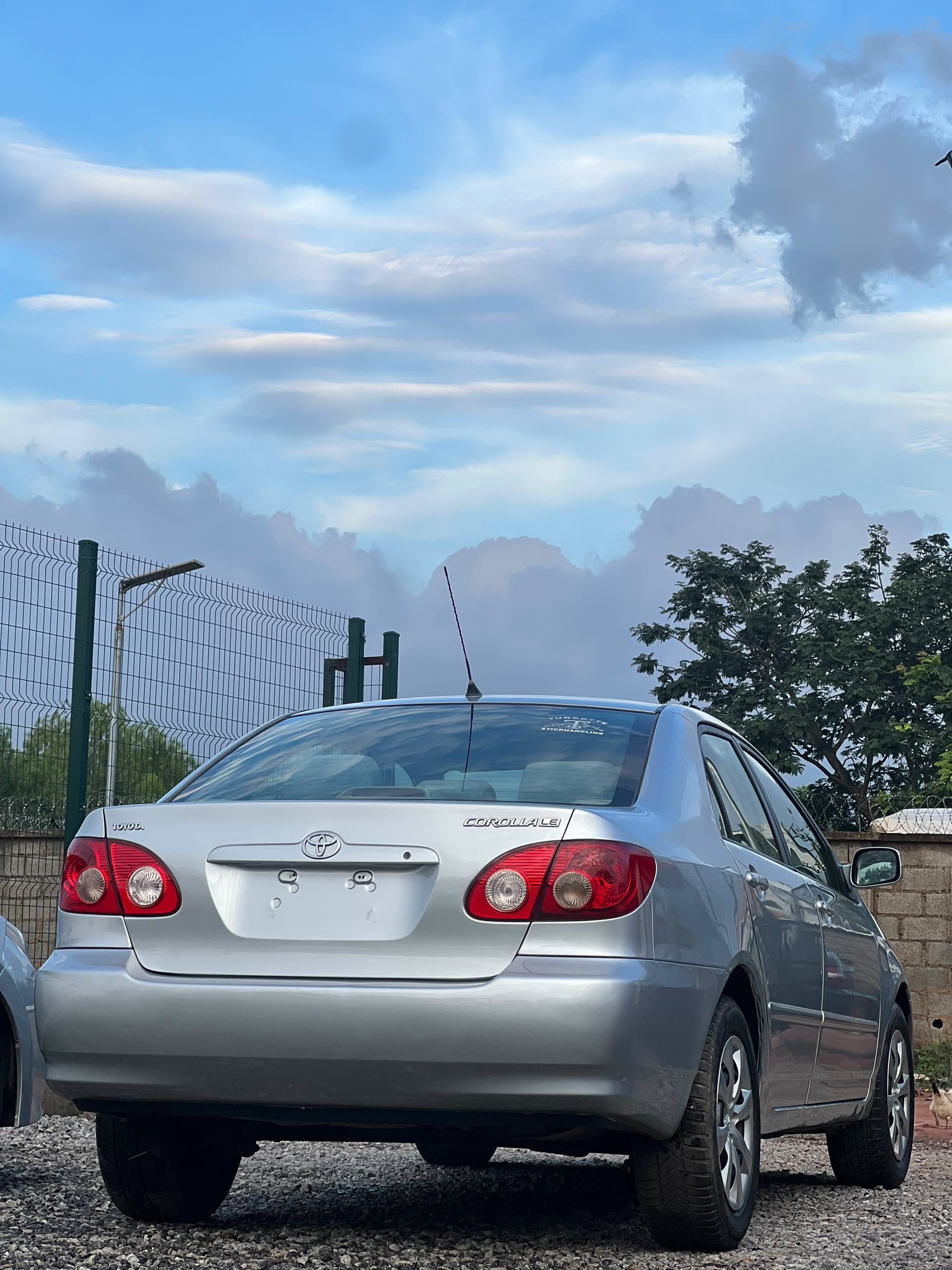 
								Extremely clean 2006 foreign used Toyota Corolla LE  just arrive with custom duty price 8m Location Abuja full									