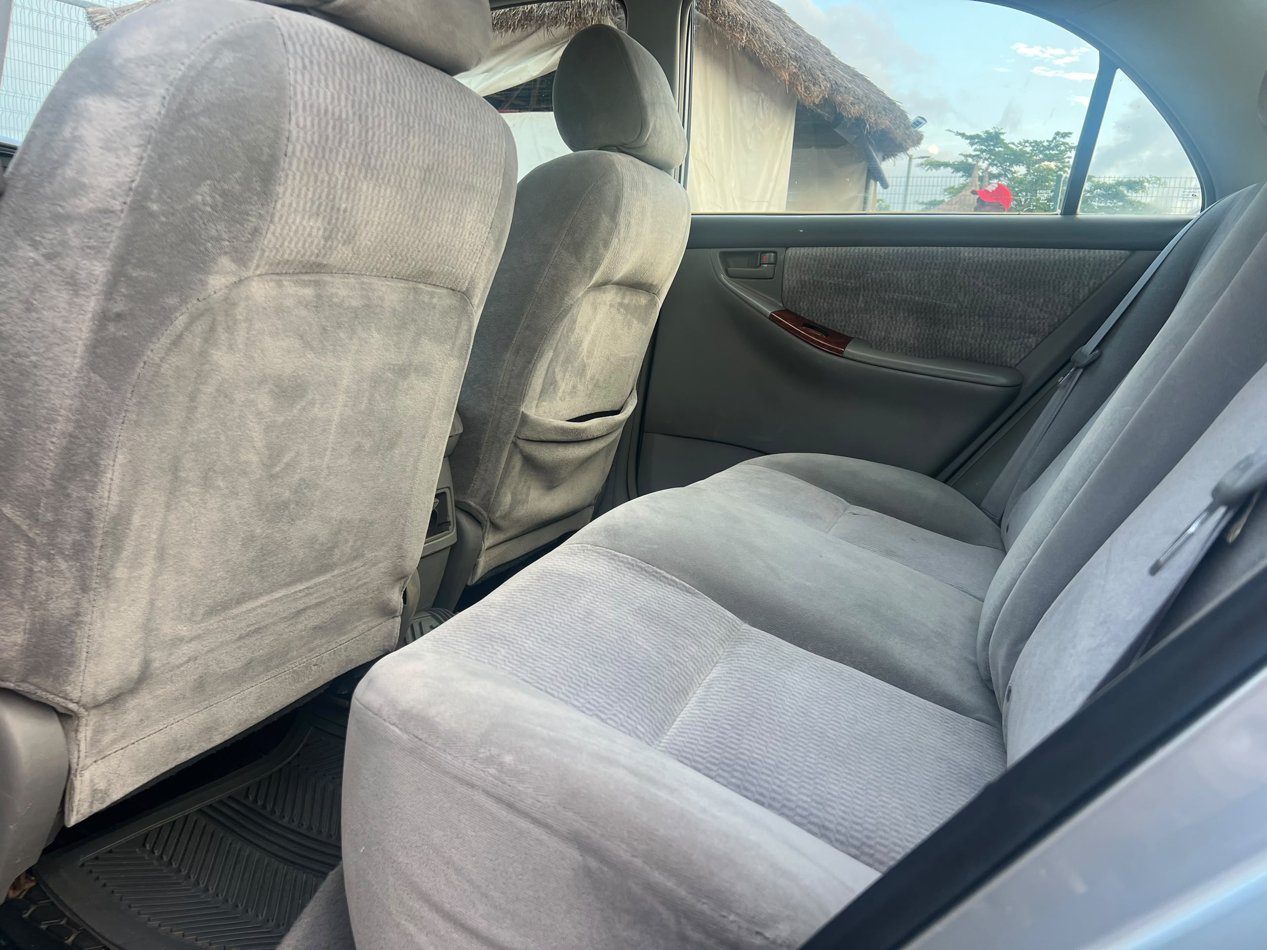 
								Extremely clean 2006 foreign used Toyota Corolla LE  just arrive with custom duty price 8m Location Abuja full									