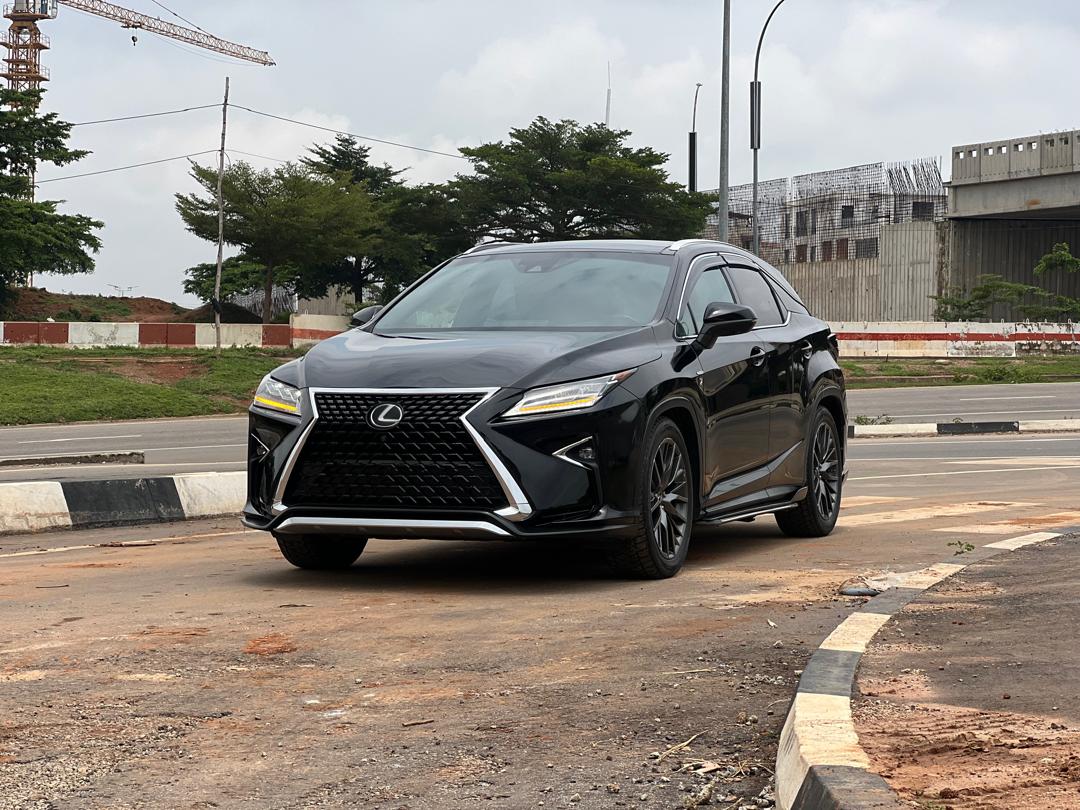 
								FOREIGN USED 2017 LEXUS RX350 FSPORT FULLEST OPTION WITH ORIGINAL CUSTOM DUTY GOING FOR 50M ABUJA  DEAL full									