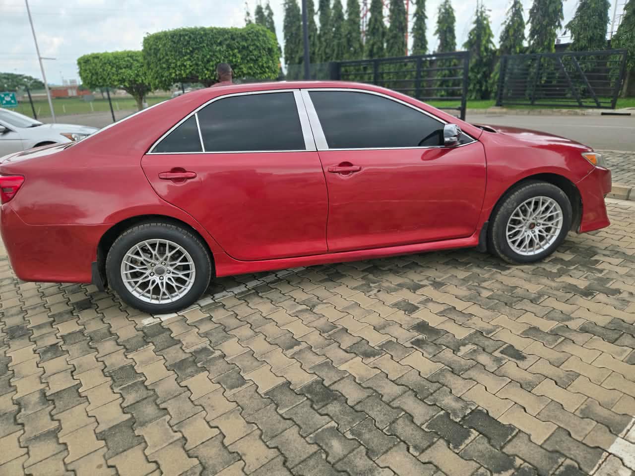 
								Toyota Camry 2013 4plugs Untempered Engine and gear ac is freezing 🥶 with original duty 🏷️7.5M Net 📍Abuja Deal full									