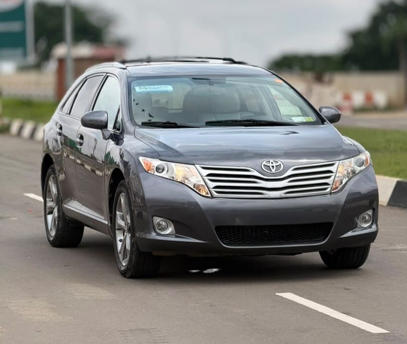 
								NEATLY USED 2011 TOYOTA VENZA V6 THUMB START IN PRISTINE CONDITION WITH PROPER DOCUMENTATION UNTAMPERED SYSTEM GOING FOR 10.5M ABUJA DEAL full									