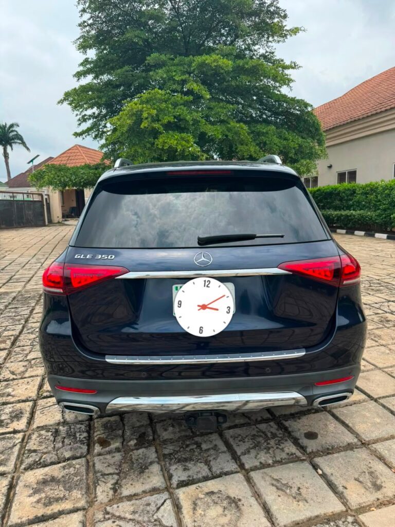 Giveaway Deal‼️‼️‼️ Carefully Used 2020 Mercedes Benz GLE350 in Mint condition Low mileage Accident free going for just N47.5m Net owners house Abuja📍 ZERO CHAIN DEAL