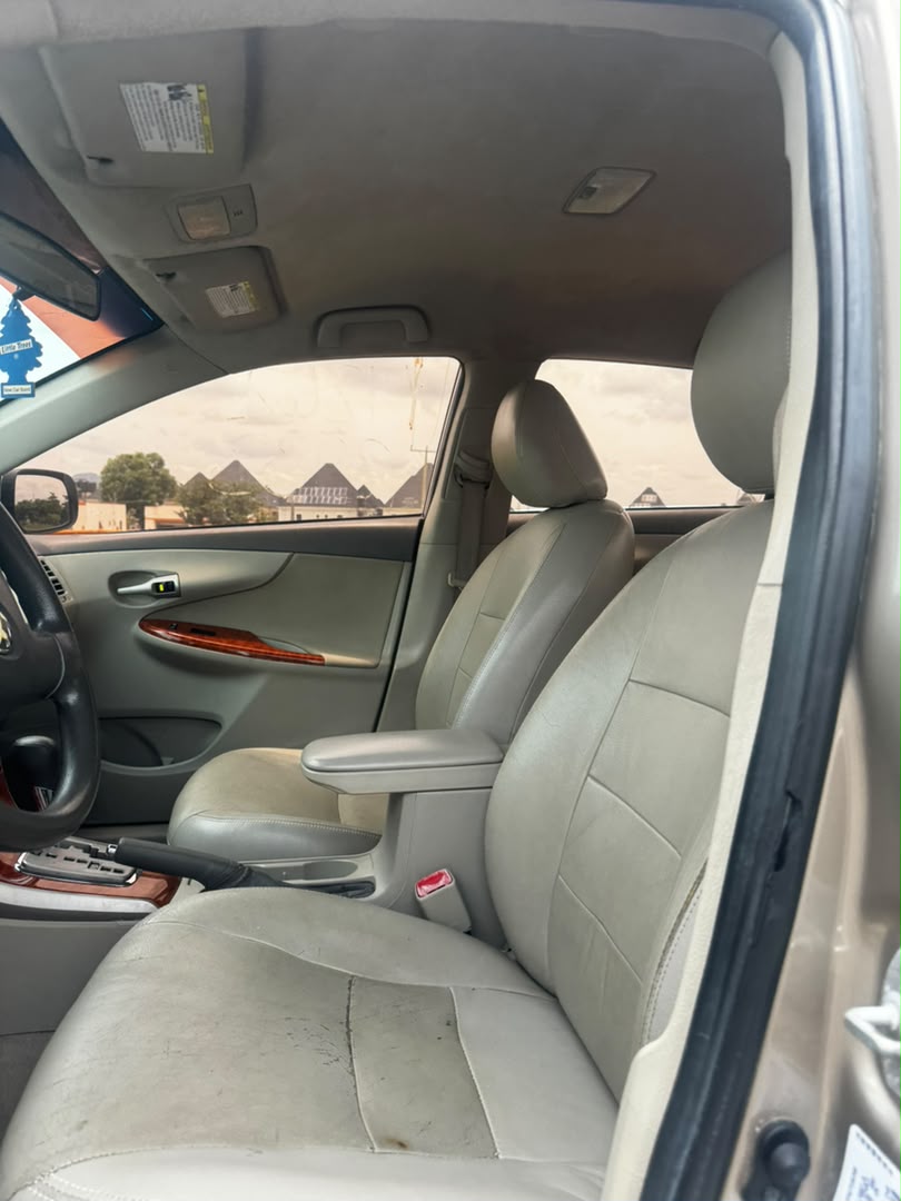 
								Giveaway Deal‼️‼️‼️ Grade A (Accident Free) Foreign Used 2009 Toyota Corolla XLE car is in pristine condition with original 2026 entry duty going for just 10.5m with me Lugbe Abuja📍 ZERO CHAIN DEAL full									