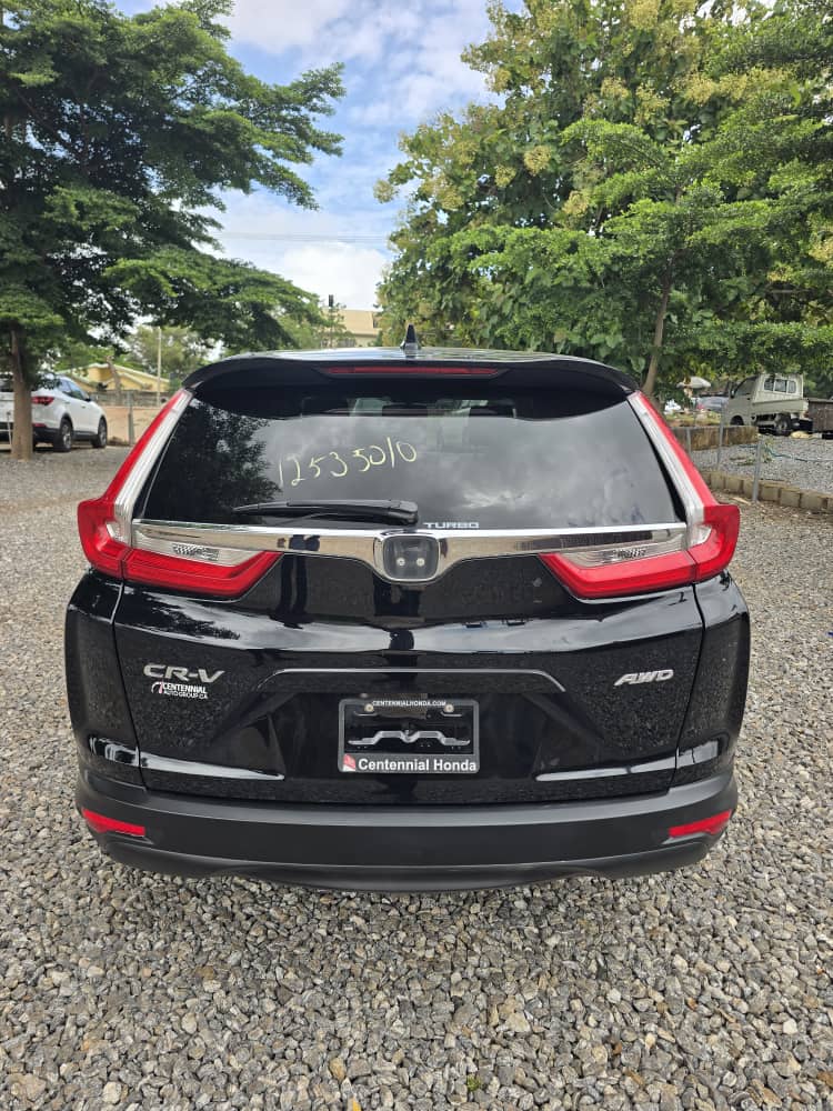 
								Foreign used Honda Crv 2020 Extremely clean full options  Going for 33m Location Abuja full									