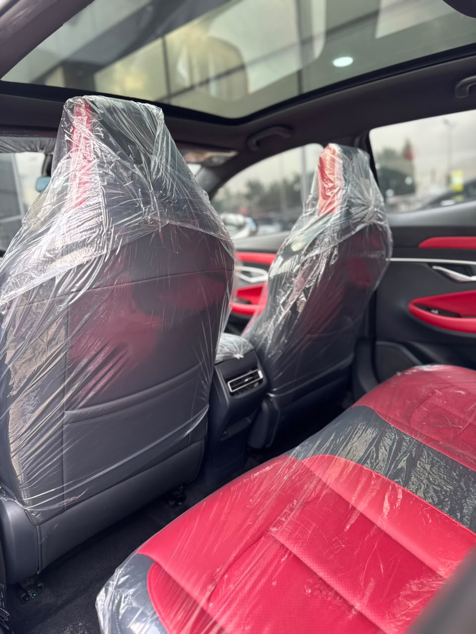 
								Foreign used 2024 Changan uni T   With original papers  Clean red interior  Going for 35m  Abuja deal full									