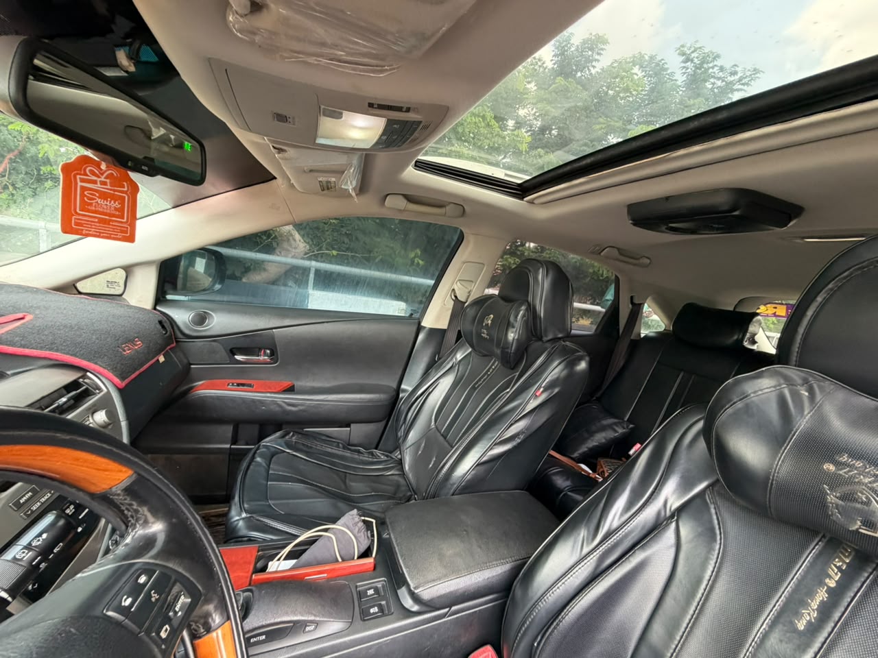 
								DISTRESS SALE‼️ ReGisTeReD 2010 Rx350 LeXuS   10.8M OnLy💰  Quick Sambo Oloun hurry b4 you hear Sold🔥  AbuJa LoKaTioN full									